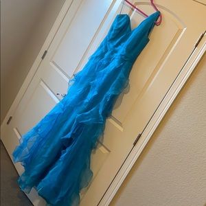 Badgley Mischka dress size 2
